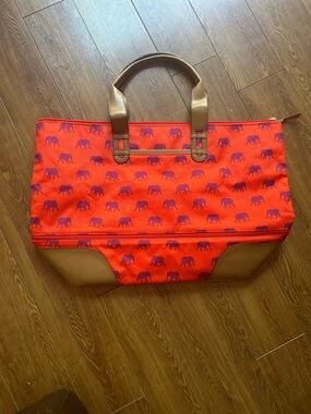 New Stella and Dot Tote Duffel  Getaway Weekender Elephant Bag Orange Purple